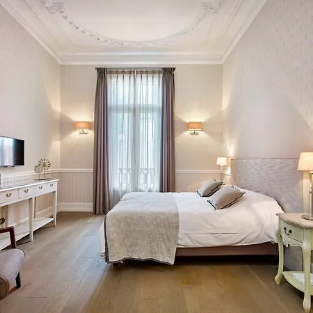 Arthur Croisette Apartamento